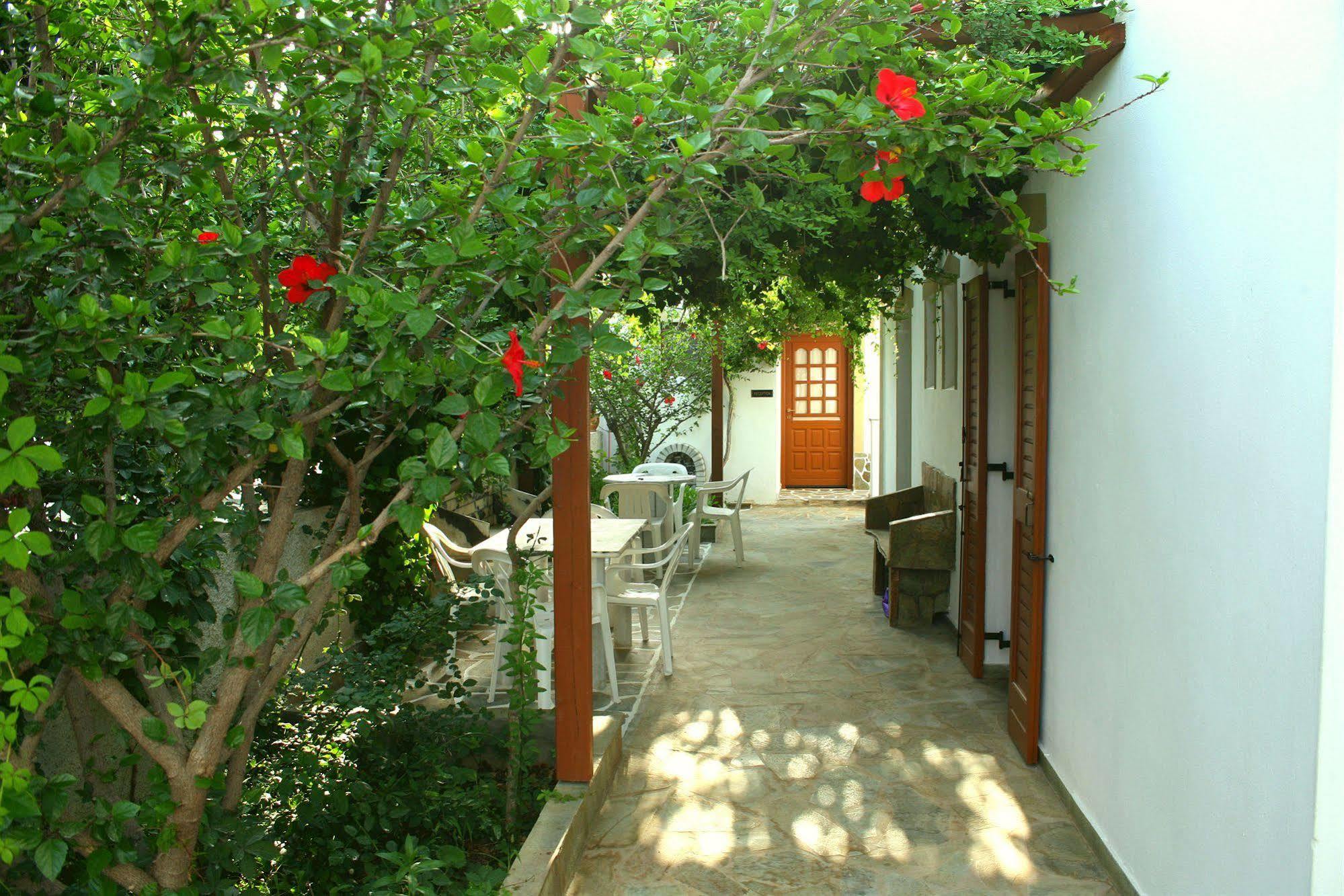 Dimitra Studios Kastrákion Buitenkant foto